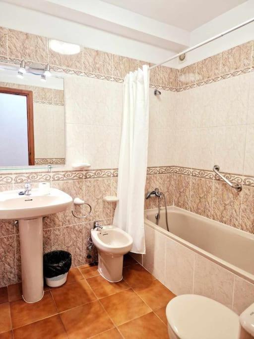 Comfortable Centrally Located Apartment Playa Feñabe Buitenkant foto